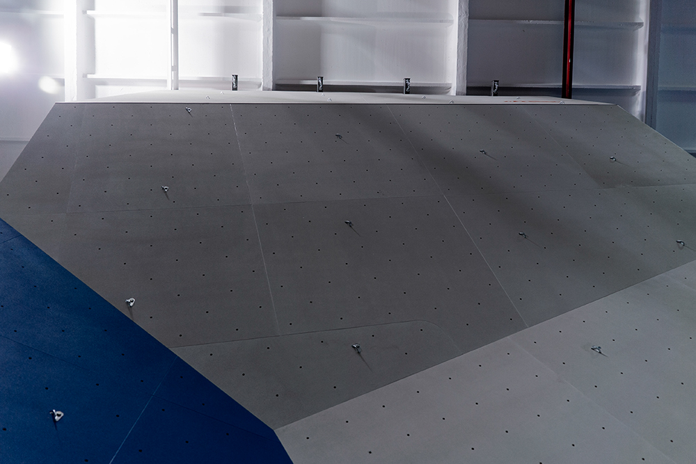 Скалодром Aztec для спортивного комплекса ЮУРГУ