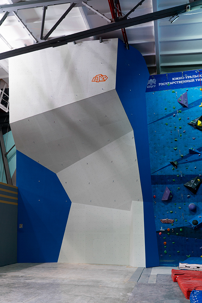 Скалодром AZTEC для спортивного комплекса ЮУРГУ