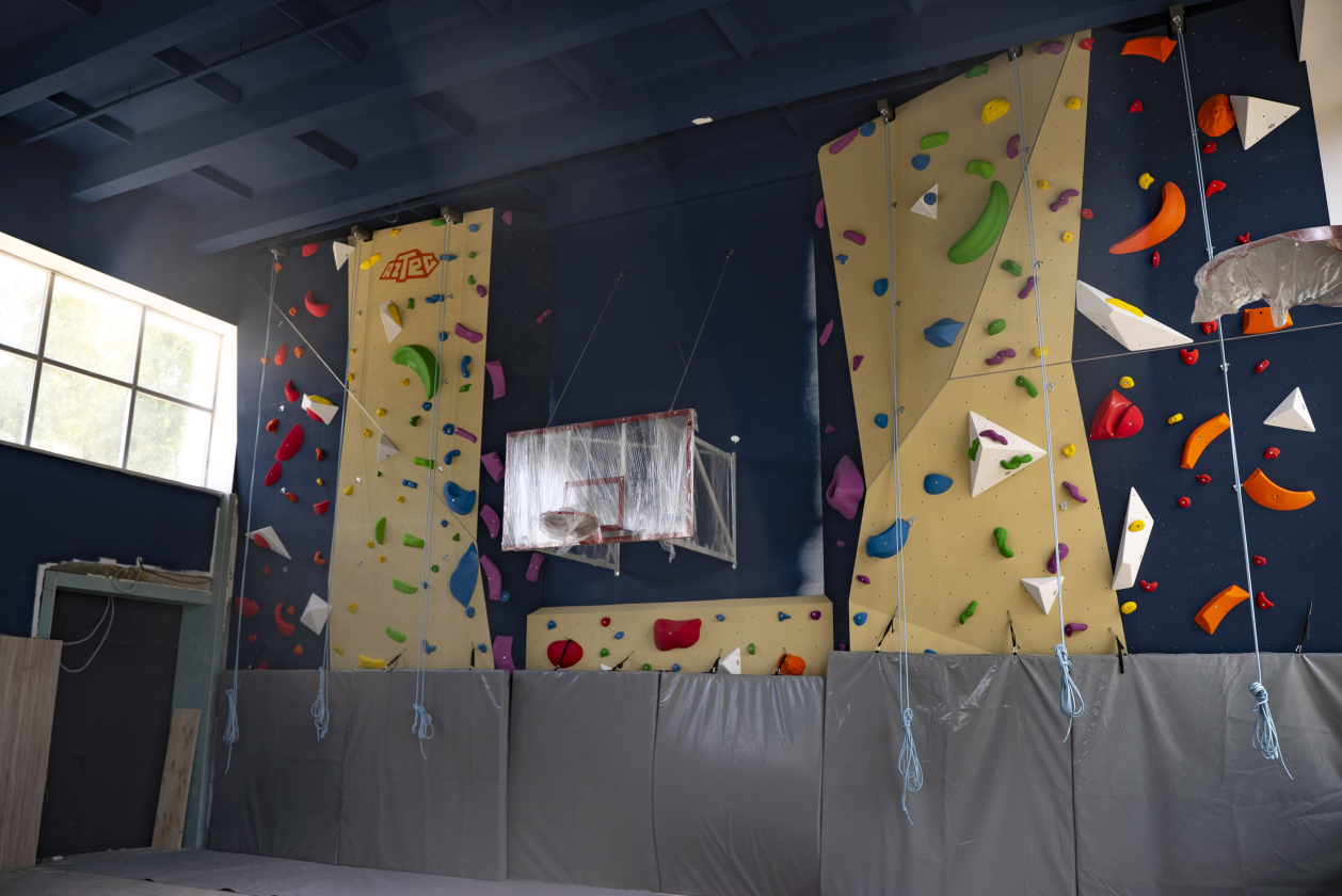Скалодром Aztec для МБОУ «СОШ №29» 