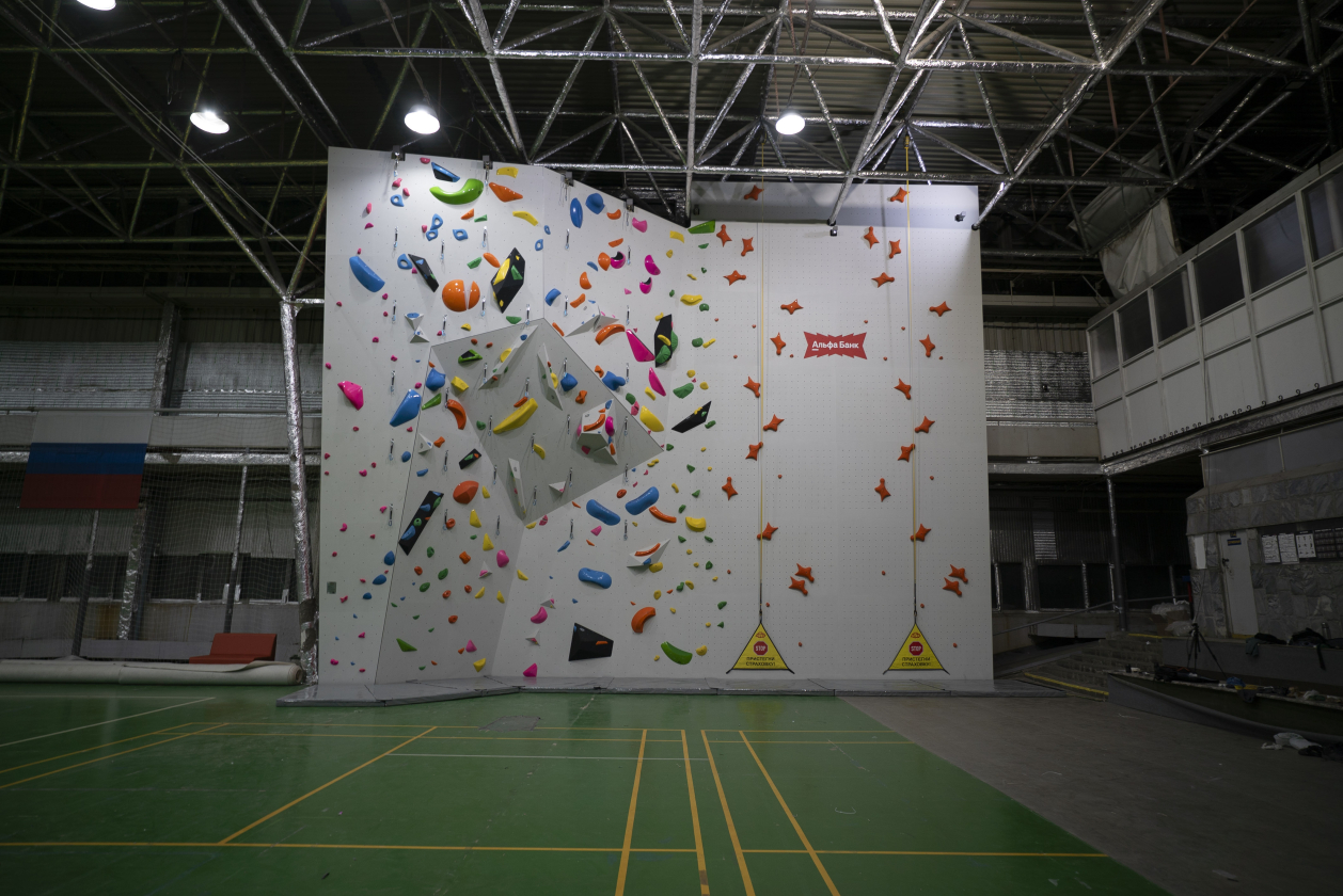 Скалодром Aztec для МБОУ ДО СШ “Виктория”